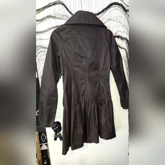 Elegant Black Women's Coat - Picture 6 of 7